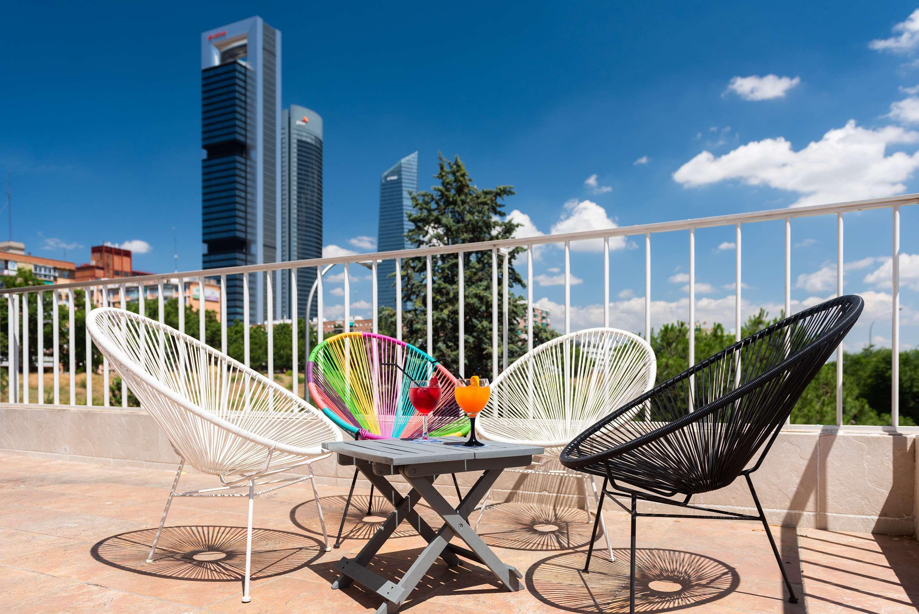 Hotel Madrid Chamartin, Affiliated By Melia Eksteriør bilde